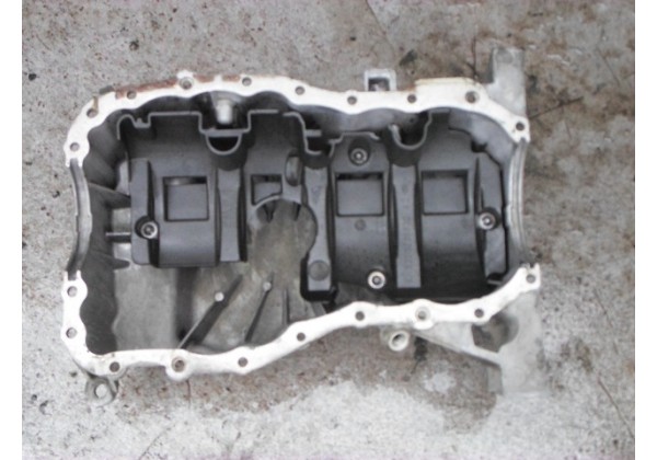 піддон масляний Renault Scenic II,Kangoo,1.5dci, 8200318813